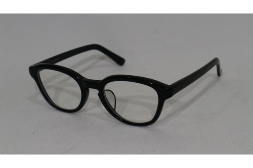 AYAMEのOLIVER GOLDSMITH