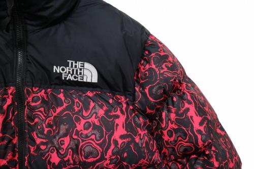 アウトドアブランドのTHE NORTH FACE