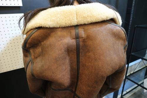 B-3　ミリタリー