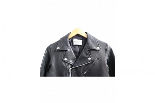 レディースのライダース