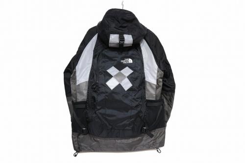 ザノースフェイスのコラボ