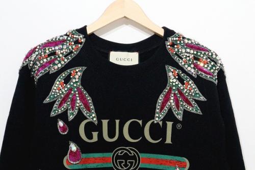 ロゴスウェットのレディース