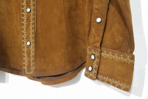 レザーのウエスタン