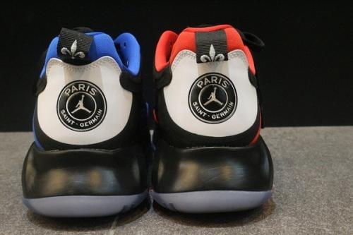 ナイキジョーダンマックス200のスニーカー