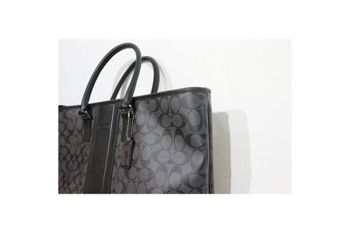 コーチのトートバッグ