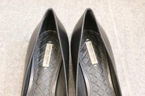 ボッテガベネタのパンプス