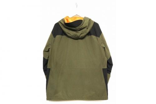 ショットブロスのフィールドパーカー