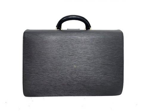 LOUIS VUITTONのルイ・ヴィトン