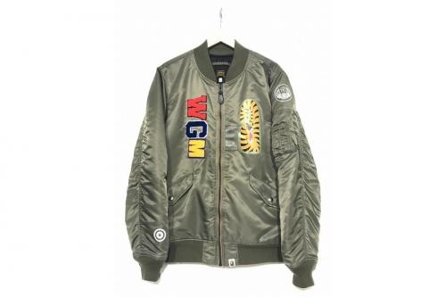 独特な-A BATHING APE - •ＡＰＥ エイプ •ダウンジャケット