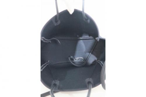 ショルダーバッグの2WAYバッグ