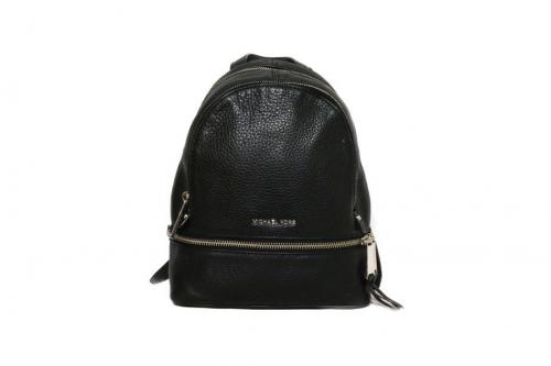 レザーリュック