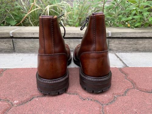 ブーツのモンキーブーツ