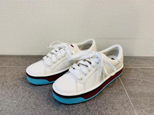 MARC JACOBSのマークジェイコブス