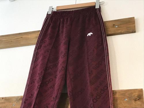 アディダスバイアレキサンダー ワンのトラックパンツ