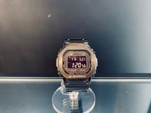 ビジネスアイテムのCASIO G-SHOCK