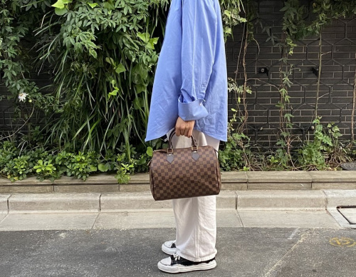 ラグジュアリーブランドのLOUIS VUITTON 　