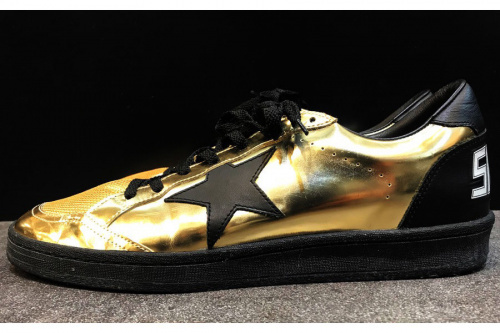 スニーカーのGOLDEN GOOSE