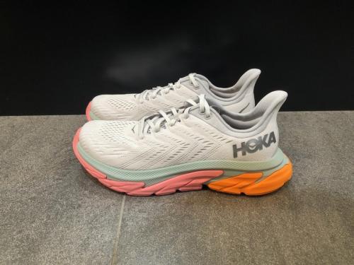 HOKAONEONEのホカ オネオネ