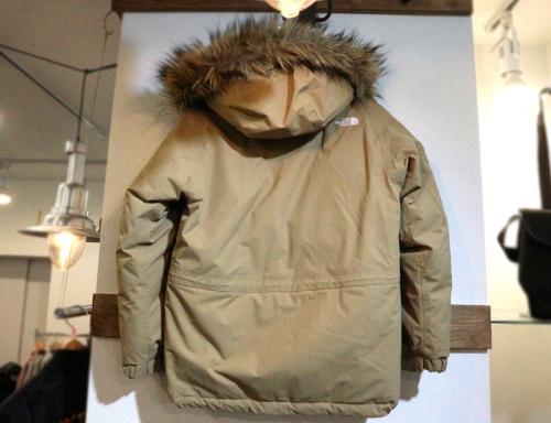 ザノースフェイスのマクマードパーカ