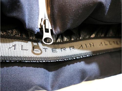 ダウンジャケットのメンズ