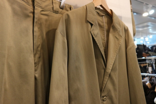 コラボ・別注アイテムのBEAMS×Dickies