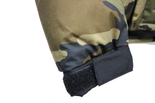 バルトロライトジャケット