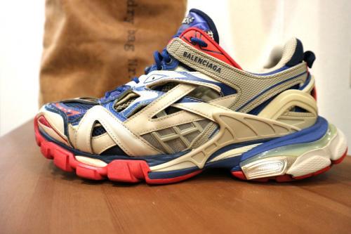 BALENCIAGAのバレンシアガ