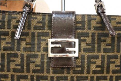 トートバッグのレディース