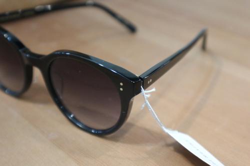 オリバーピープルズのサングラス