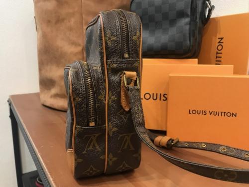 ショルダーバッグのユニセックス