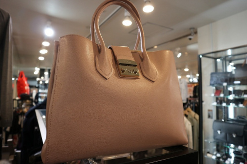 インポートブランドのFURLA