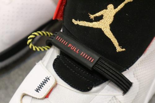 ナイキのAIR JORDAN 33 PF