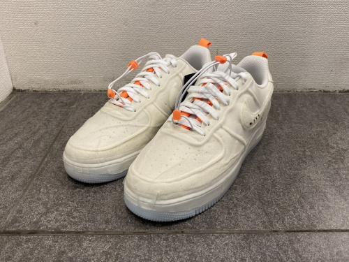 スニーカーのNIKE