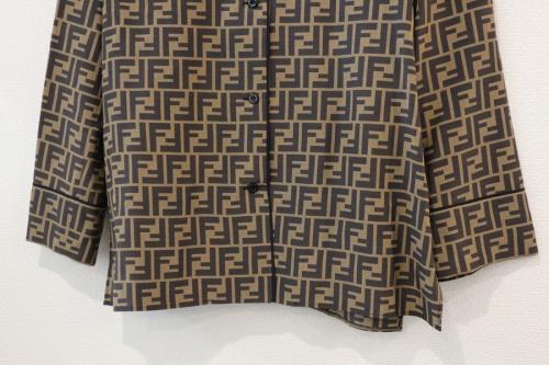 シャツのレディース