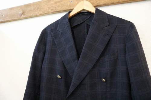 ビジネスアイテムのTAGLIATORE