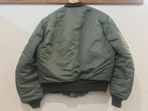 バズリクソンズのフライトジャケット