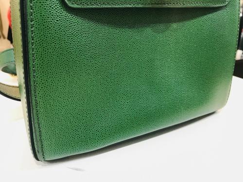 セリーヌのショルダーバッグ