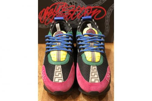 VERSACE　のヴェルサーチ