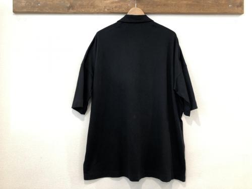 ケーシーケーシーのポロシャツ