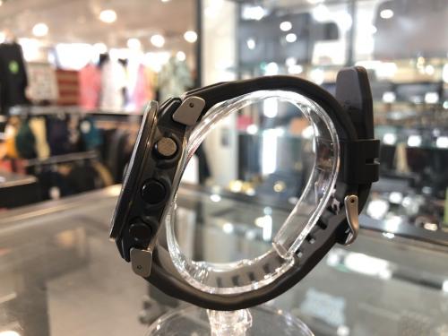 カシオ プロトレックのデジタルウォッチ