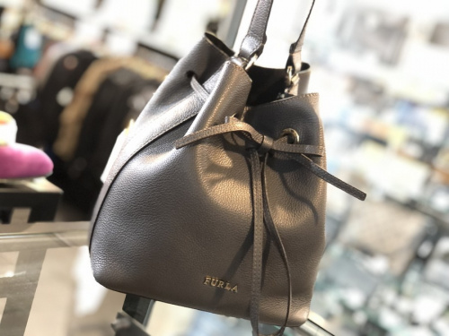 インポートブランドのFURLA