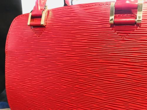 ルイヴィトンのボンヌフ