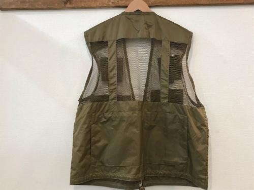 カオスフィッシングクラブのフィッシングベスト