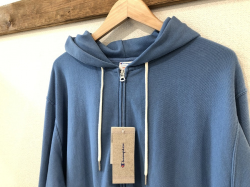 ナチュラルブランドのChampion & Adam et Rope