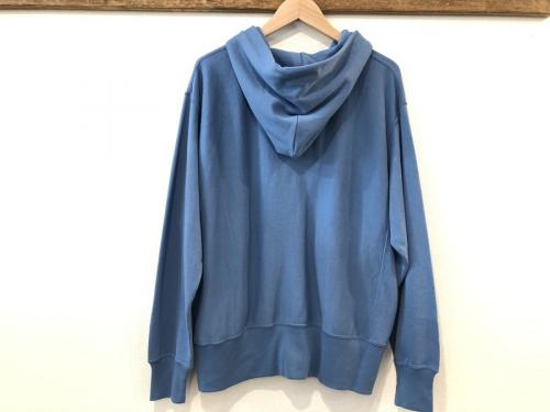 チャンピオン & アダム エ ロペのジップパーカー