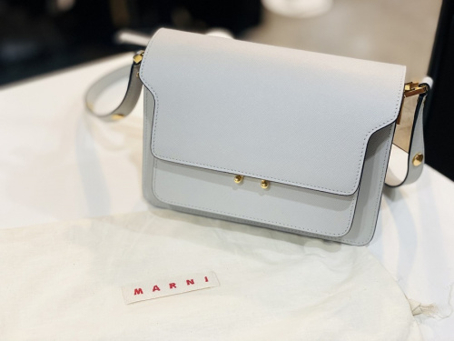 インポートブランドのMARNI