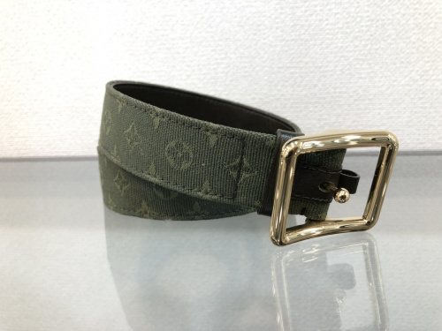 ラグジュアリーブランドのLOUIS VUITTON 　