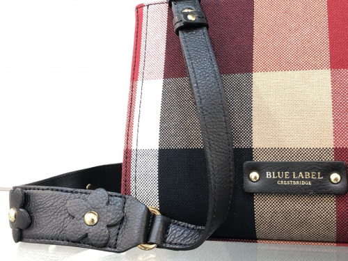 キャリアファッションのBLUE LABEL CRESTBRIDGE