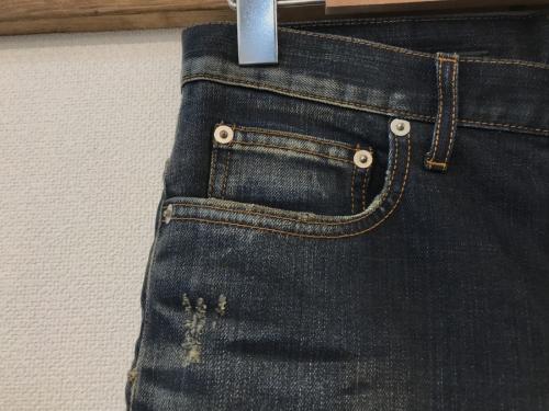 ディオール オムのアンダーマイトラックデニムパンツ