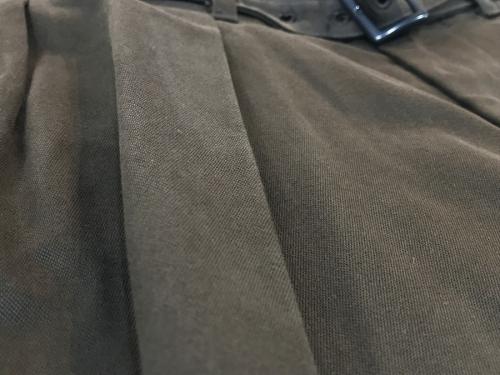 グルカパンツのメンズ